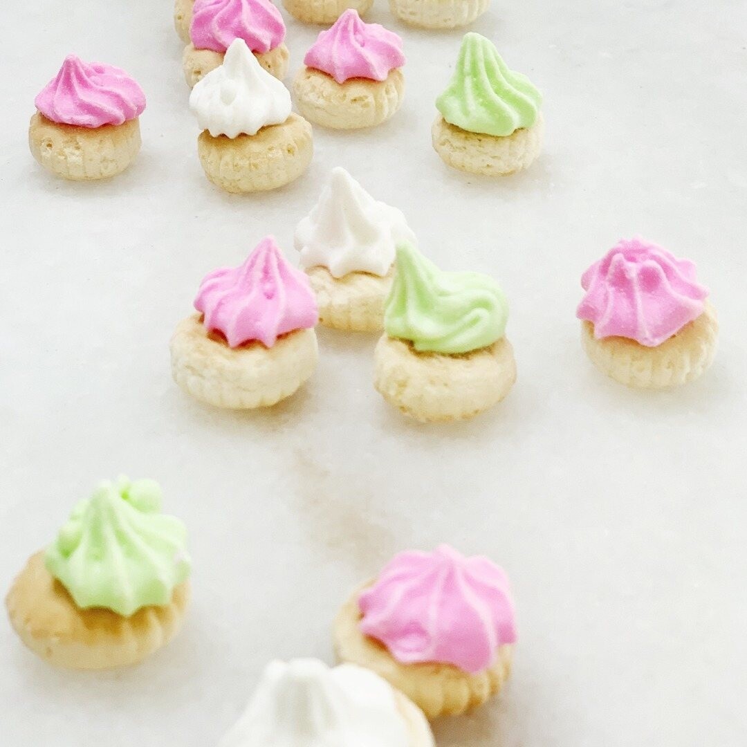 Iced gem biscuits